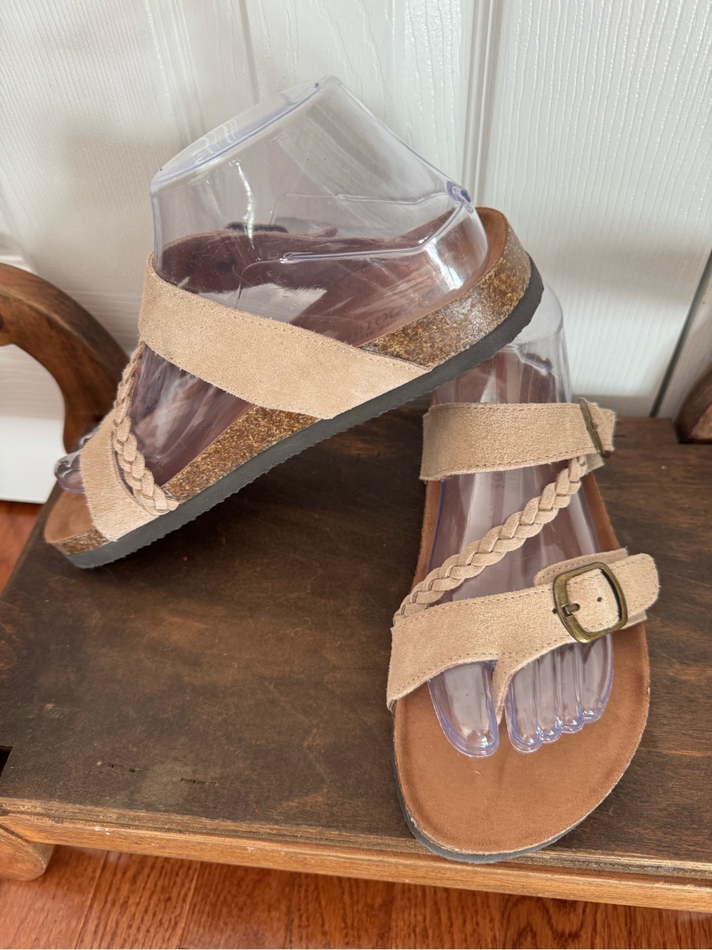 NWOT- White Mountain Women's Hazy Braided footbed sandal W 8